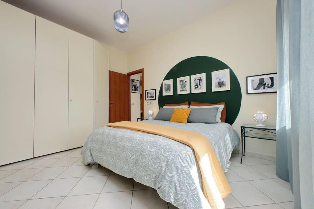 Relax Rome With 2 Balconies - 2 Bedroom Flat, 3Rd Floor With Lift, High Comfort, Quite, A Walk From Urban Train Station Gemelli And Metro A Stops Battistini & Cornelia Connecting To Center In 20 Minutes, 2 Steps From Bus Stop, Cycle Path, Groceries Екстер'єр фото